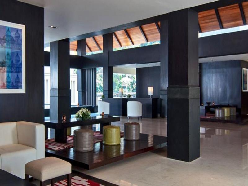 Hard Rock Hotel Goa Calangute Exteriör bild The lobby of the hotel