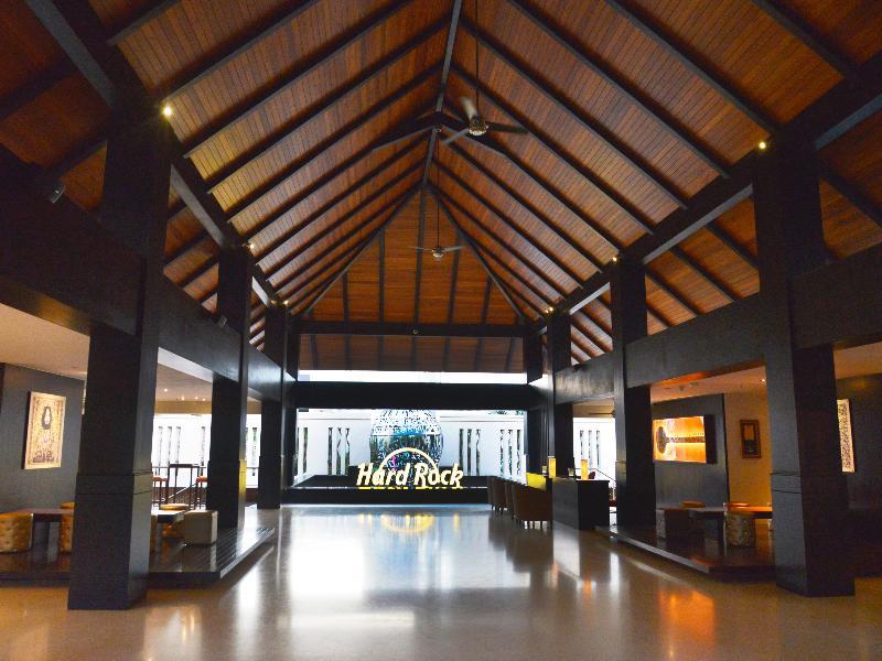 Hard Rock Hotel Goa Calangute Exteriör bild Hard Rock Hotel lobby